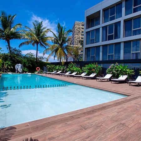 Panafrica Hotel Boutique & Spa バタ エクステリア 写真