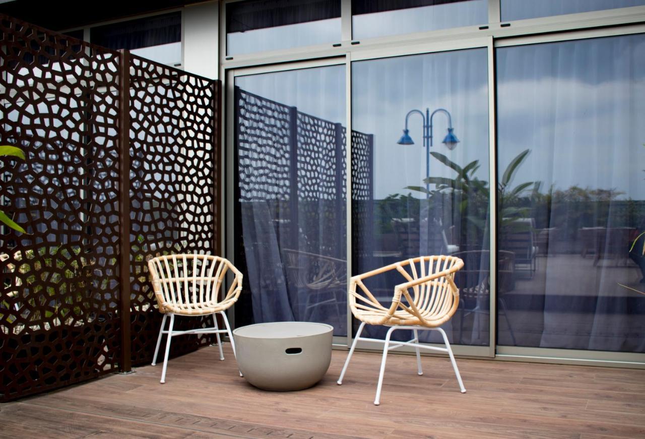 Panafrica Hotel Boutique & Spa バタ エクステリア 写真