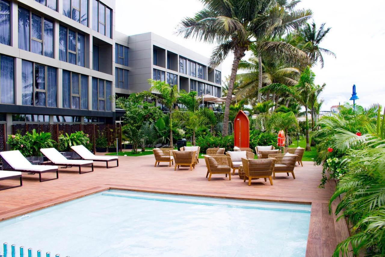 Panafrica Hotel Boutique & Spa バタ エクステリア 写真
