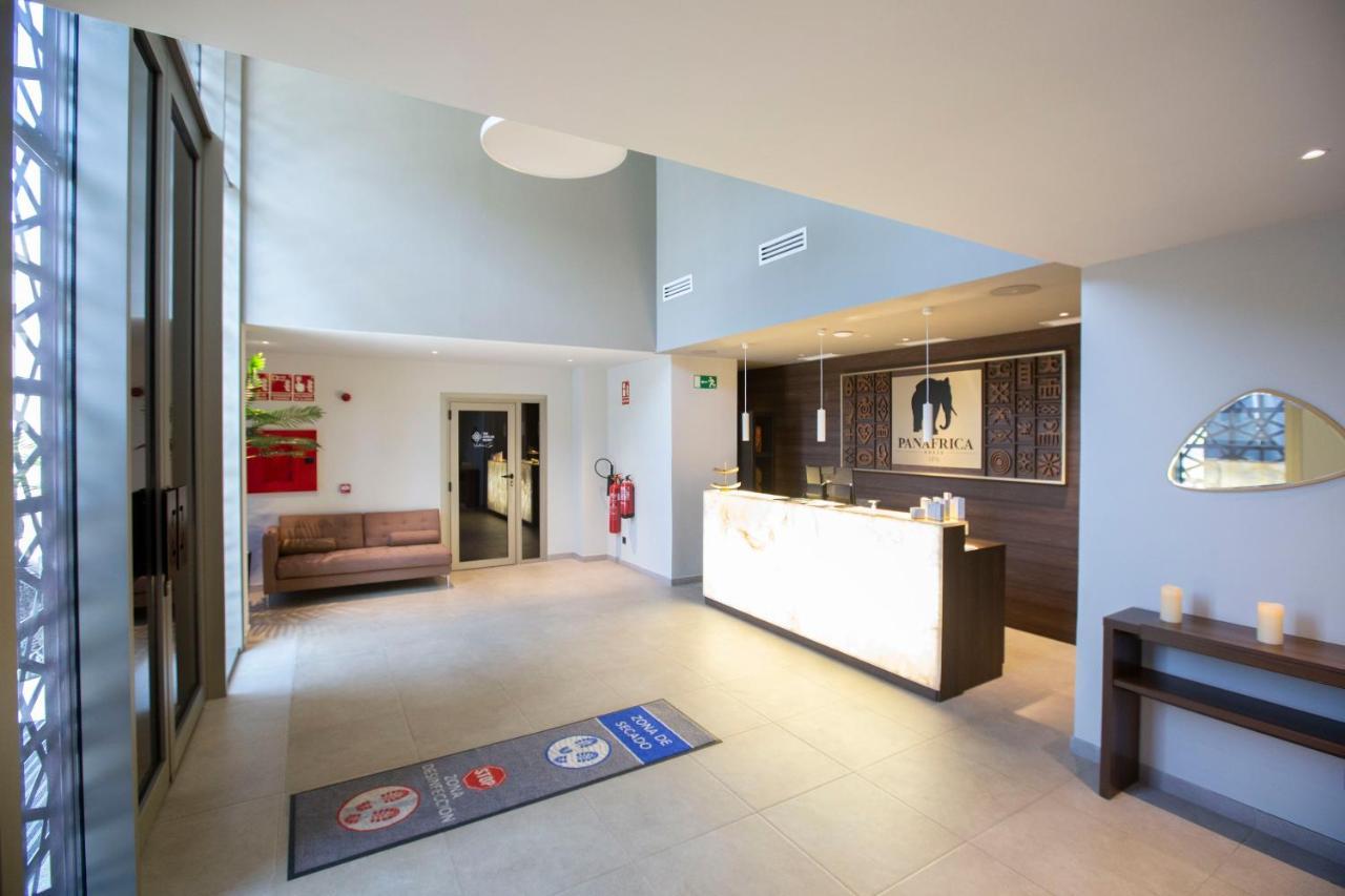 Panafrica Hotel Boutique & Spa バタ エクステリア 写真